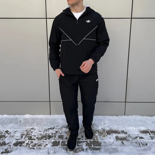 Спортивный костюм Adidas