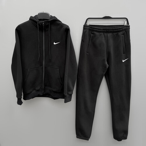 Спортивный костюм Nike на флисе