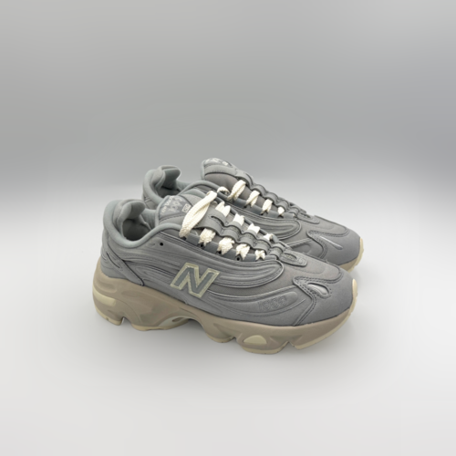 New Balance 1000